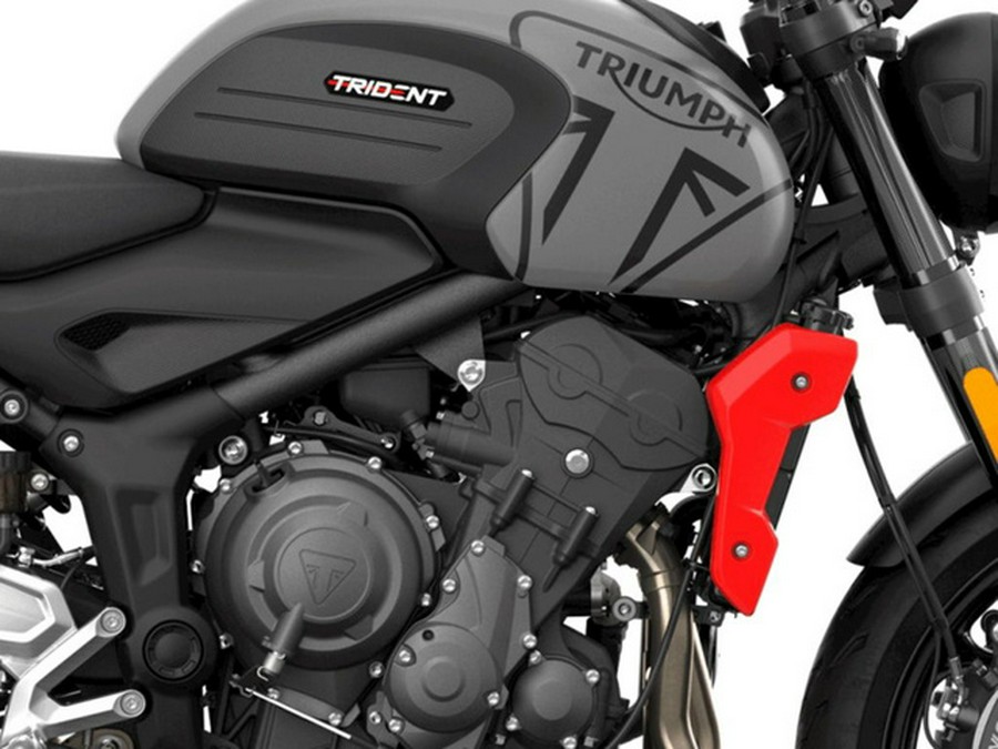 2023 Triumph Trident 660 Sapphire Black