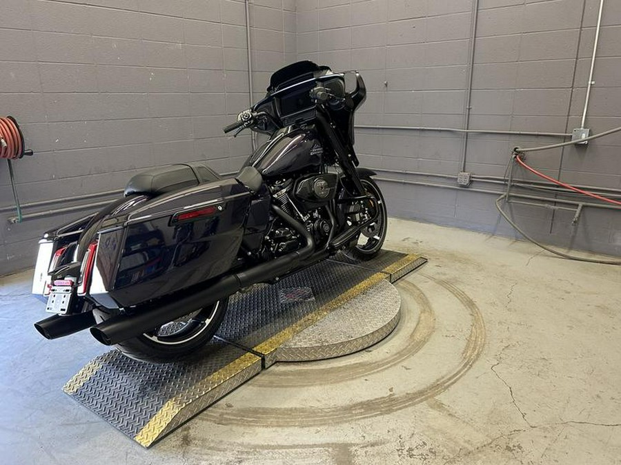 2025 Harley-Davidson® FLHX - Street Glide®