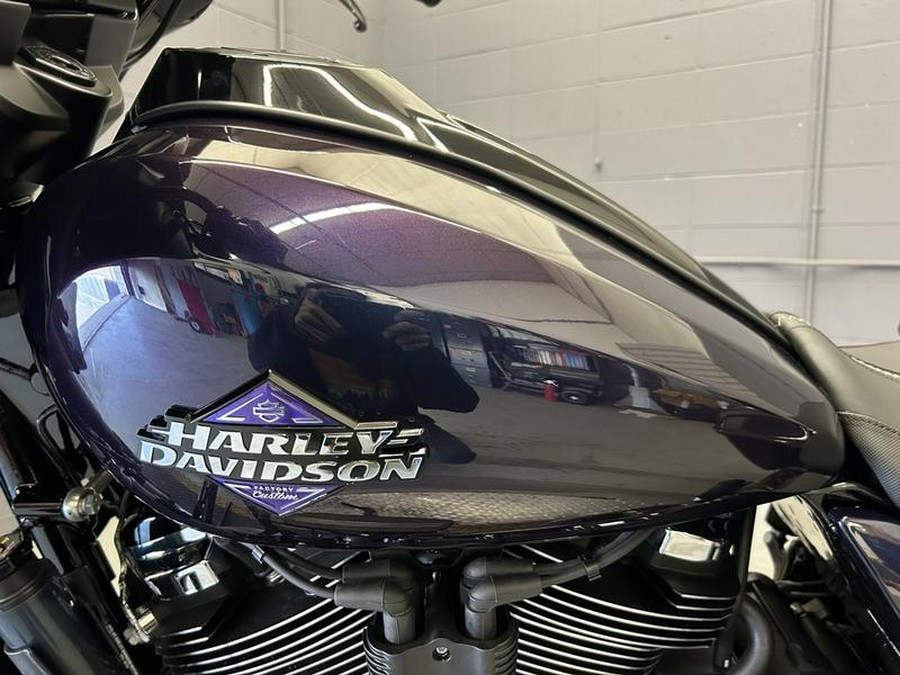 2025 Harley-Davidson® FLHX - Street Glide®