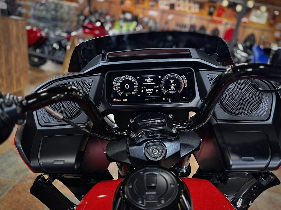2026 Harley-Davidson® Road Glide® Blood Orange Black Trim