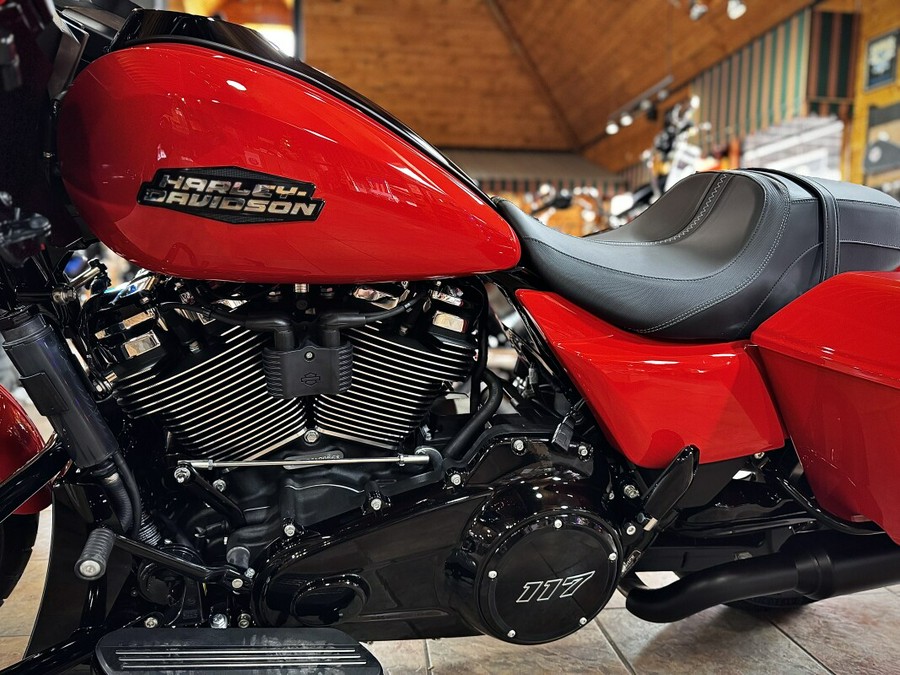 2026 Harley-Davidson® Road Glide® Blood Orange Black Trim