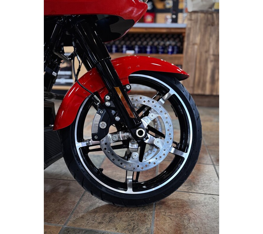 2026 Harley-Davidson® Road Glide® Blood Orange Black Trim