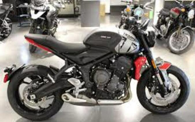 2023 Triumph Trident 660 Silver Ice Diablo Red