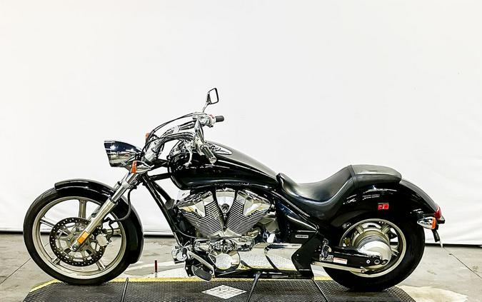 2010 Honda® Sabre (VT1300CS)