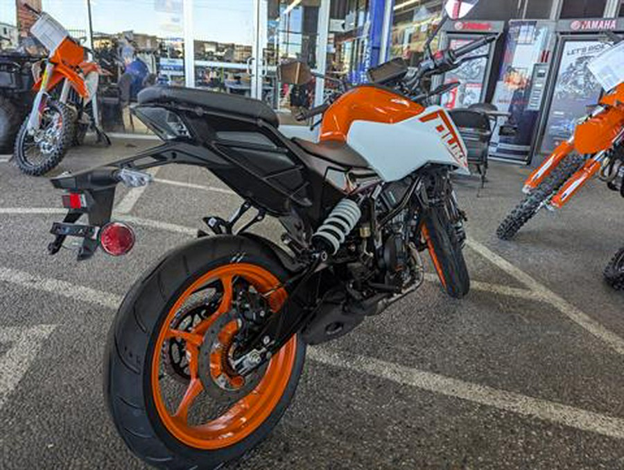 2024 KTM 250 Duke