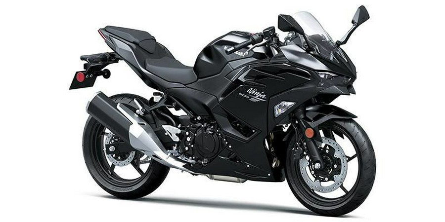 2026 Kawasaki Ninja® 500 ABS