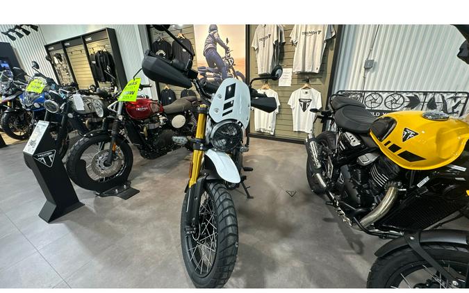 2026 Triumph Scrambler 400 XC