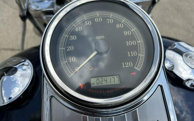 2013 Harley-Davidson FLHRC - Road King Classic