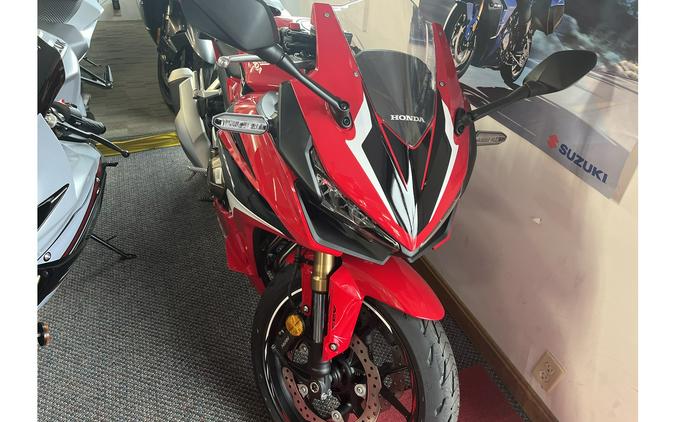 2023 Honda CBR500R ABS