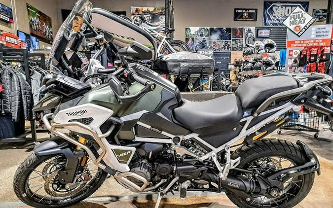 2023 Triumph Tiger 1200 Rally Explorer Matte Khaki Green