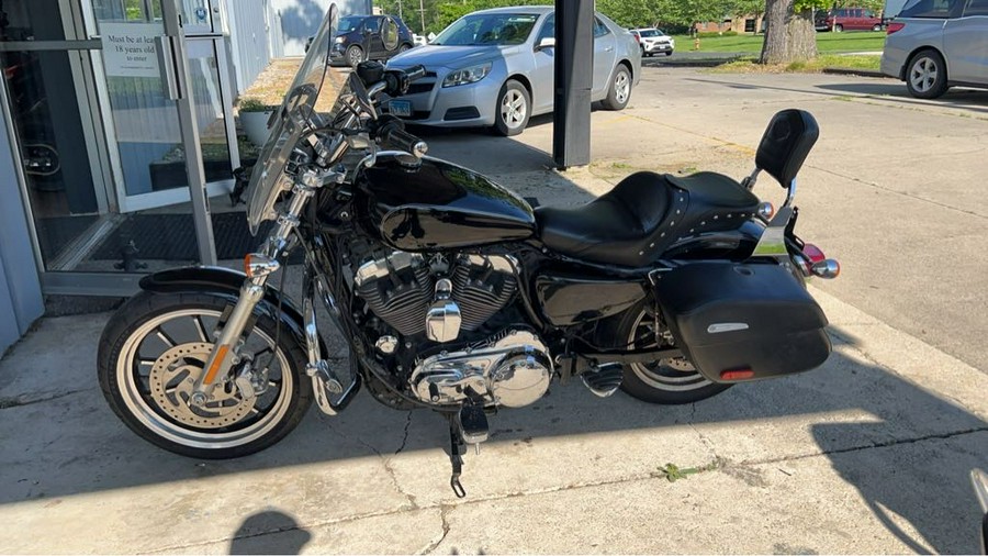 2014 Harley-Davidson Sportster® 1200 Custom