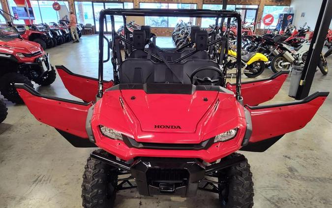 2024 Honda® Pioneer 1000-6 Deluxe Crew