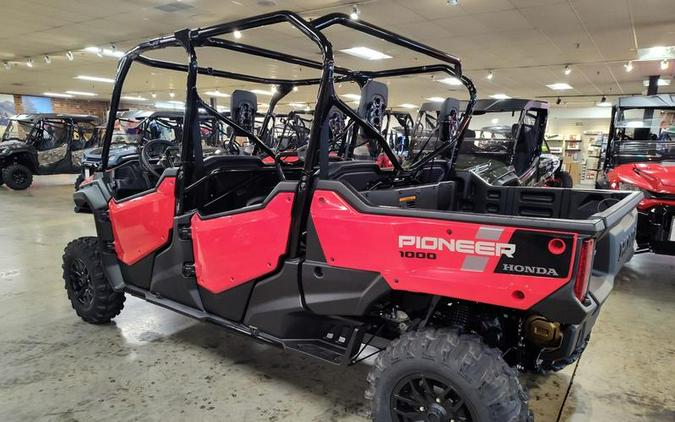 2024 Honda® Pioneer 1000-6 Deluxe Crew