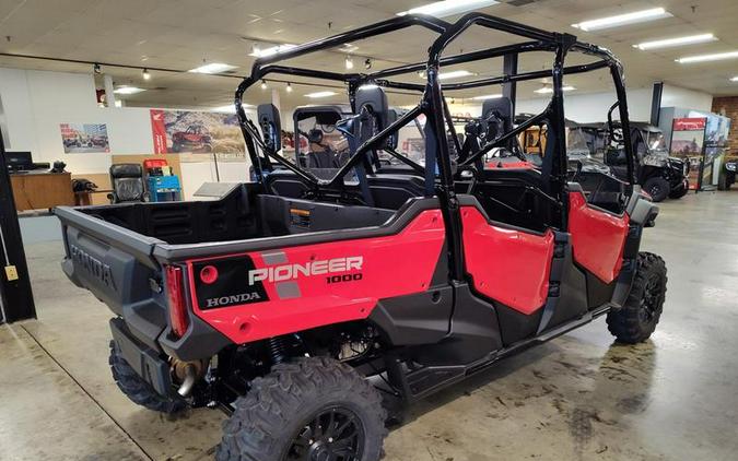 2024 Honda® Pioneer 1000-6 Deluxe Crew