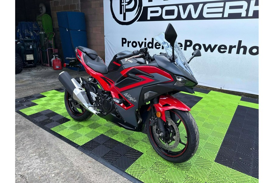 2025 Kawasaki Ninja 500 SE ABS