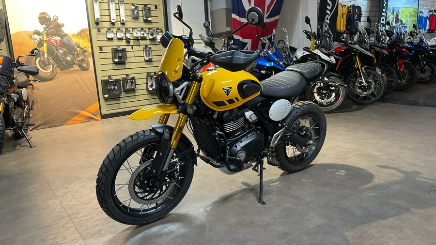 2026 Triumph Scrambler 400 XC