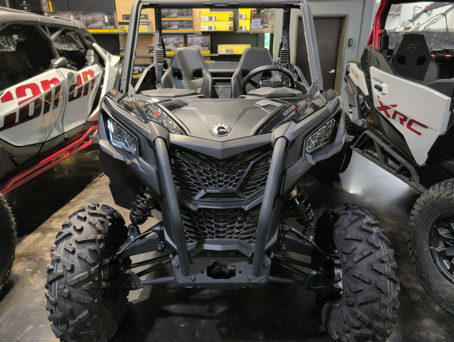 2025 Can-Am Maverick Sport DPS