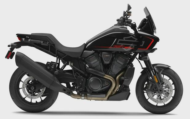 2025 Harley-Davidson® Pan America® 1250 ST VIVID BLACK