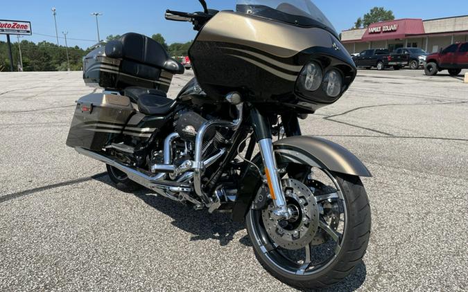 2013 Harley-Davidson FLTRXSE2 CVO Road Glide Custom