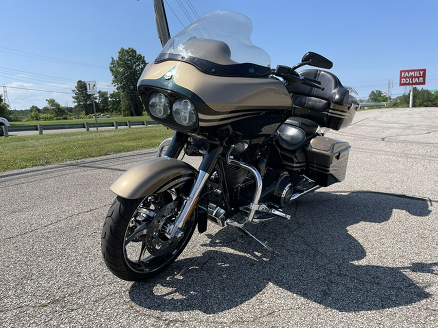 2013 Harley-Davidson FLTRXSE2 CVO Road Glide Custom