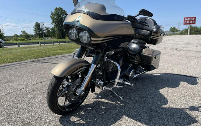 2013 Harley-Davidson FLTRXSE2 CVO Road Glide Custom
