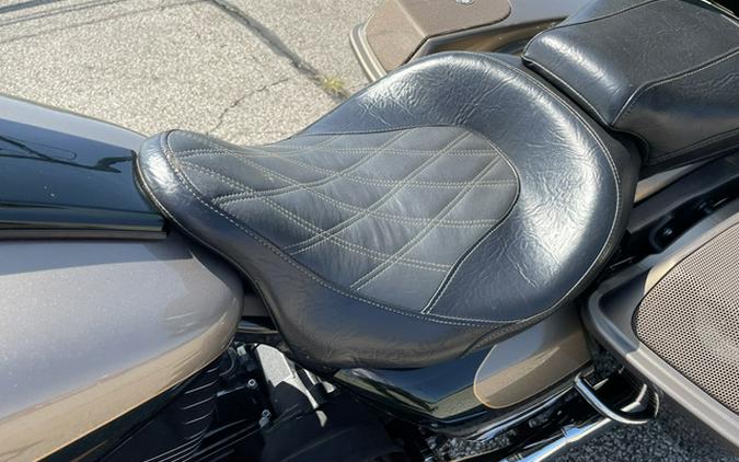 2013 Harley-Davidson FLTRXSE2 CVO Road Glide Custom