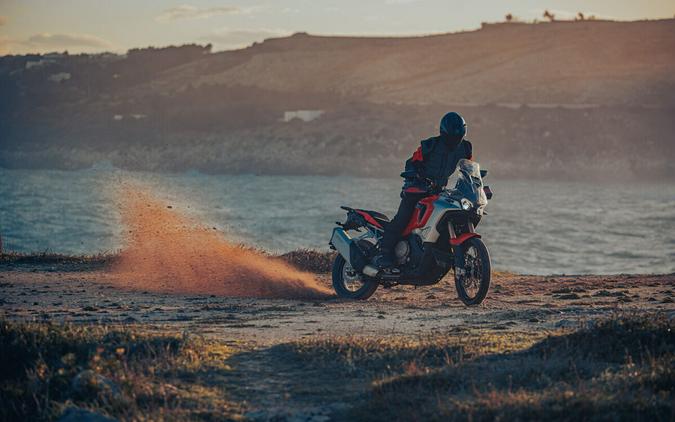 2024 MV Agusta ENDURO VELOCE