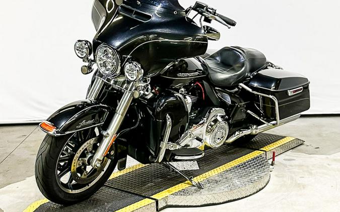 2016 Harley-Davidson® FLHTK - Ultra Limited