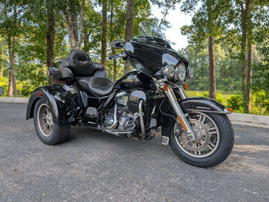 FLHTCUTG 2019 Tri Glide® Ultra