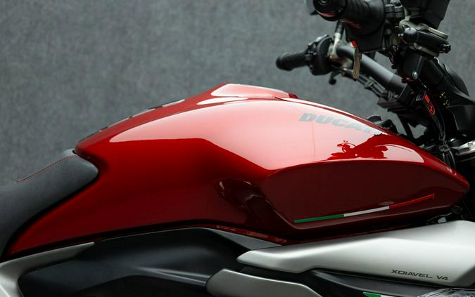 2026 DUCATI XDIAVEL V4