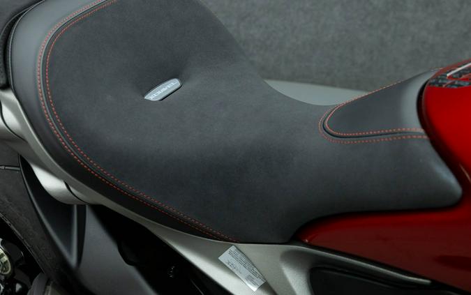 2026 DUCATI XDIAVEL V4