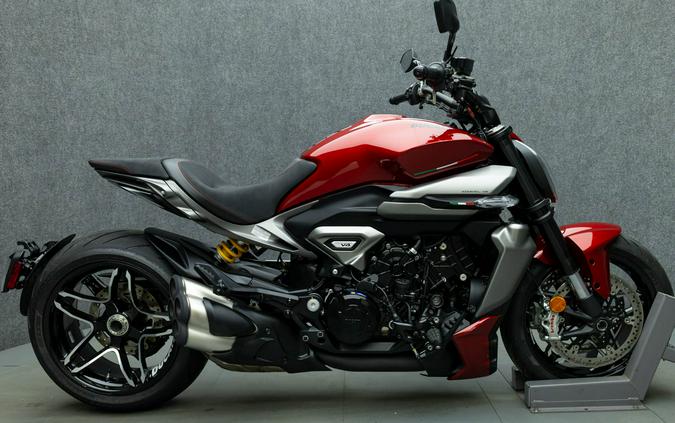 2026 DUCATI XDIAVEL V4