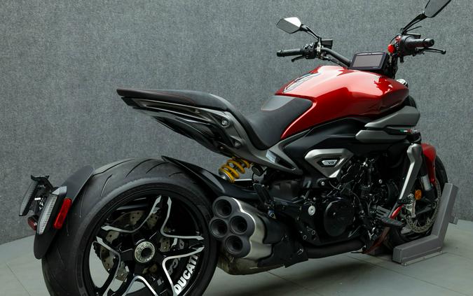 2026 DUCATI XDIAVEL V4