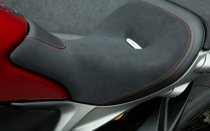 2026 DUCATI XDIAVEL V4