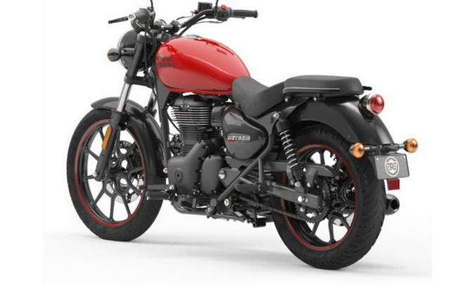 2022 Royal Enfield Meteor Fireball Red