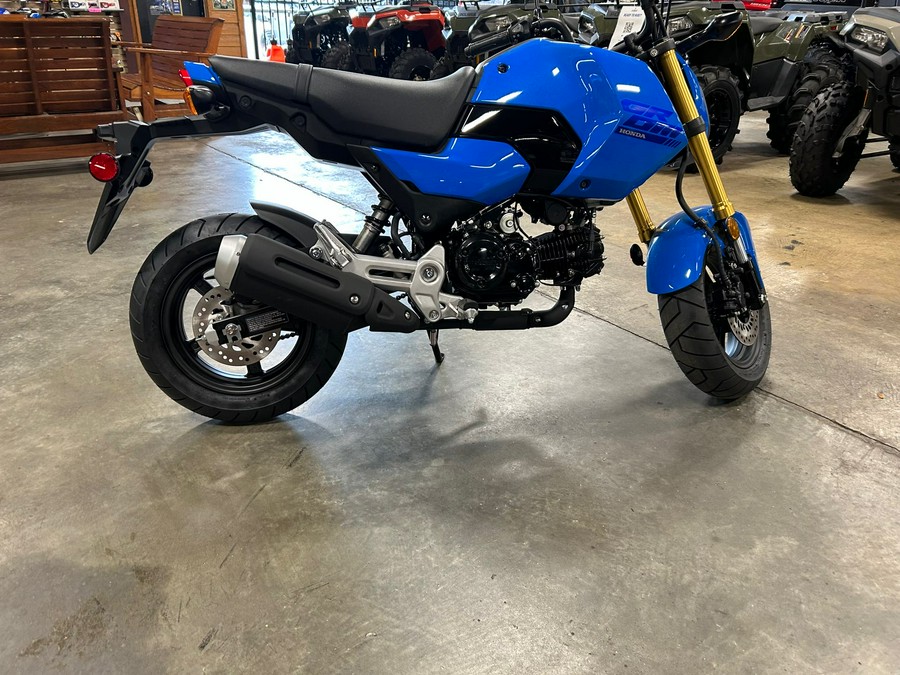 2025 HONDA Grom