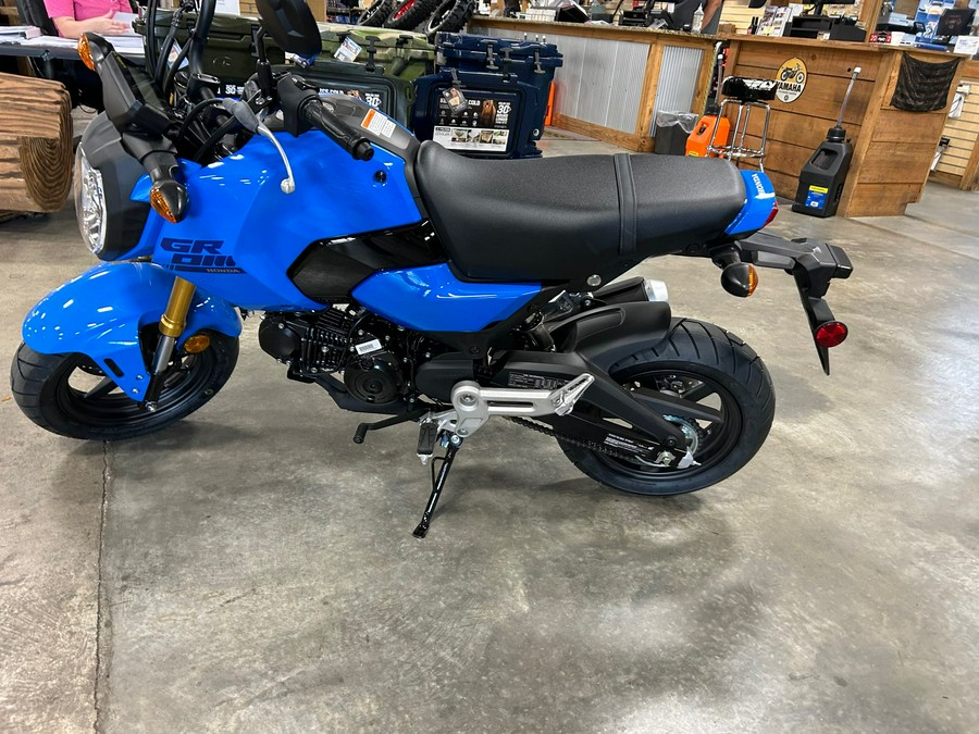 2025 HONDA Grom