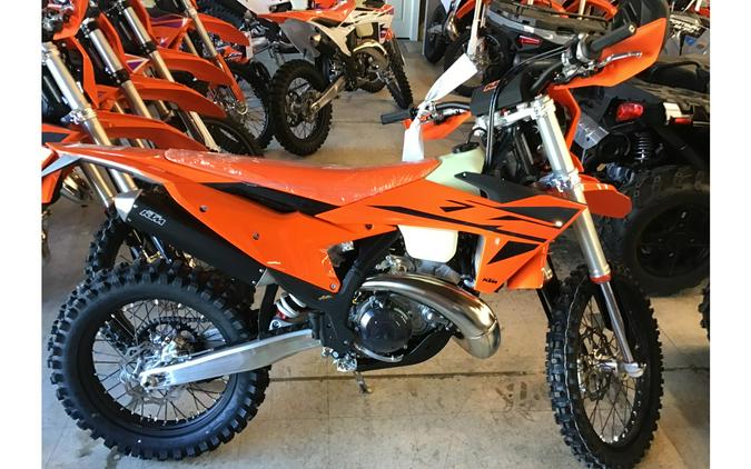 2025 KTM XC 250 W