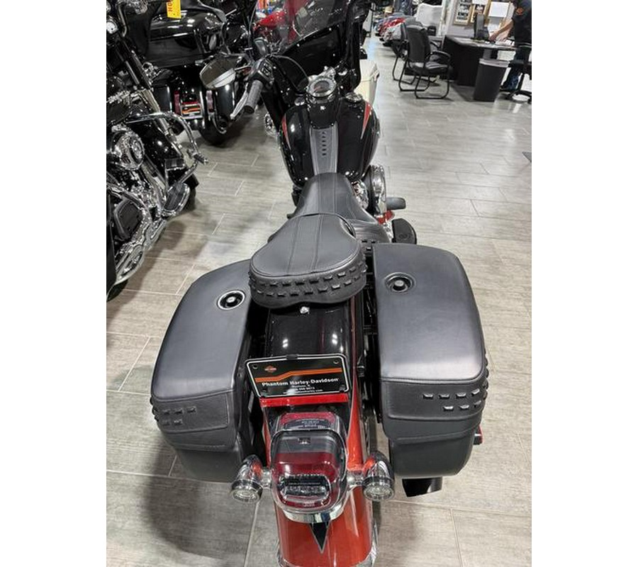 2025 Harley-Davidson® FLHC - Heritage Classic