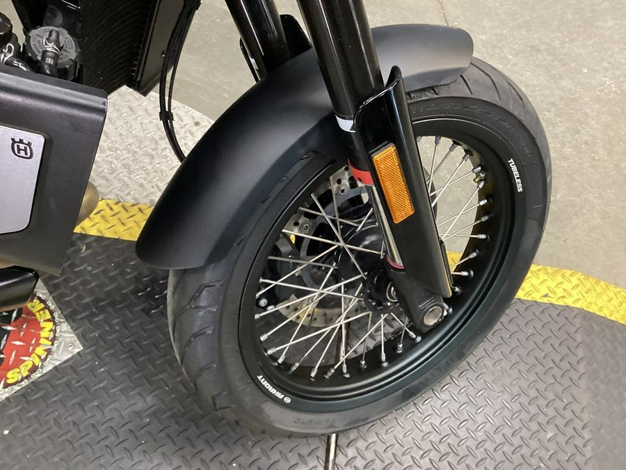 2020 Husqvarna® Svartpilen 701