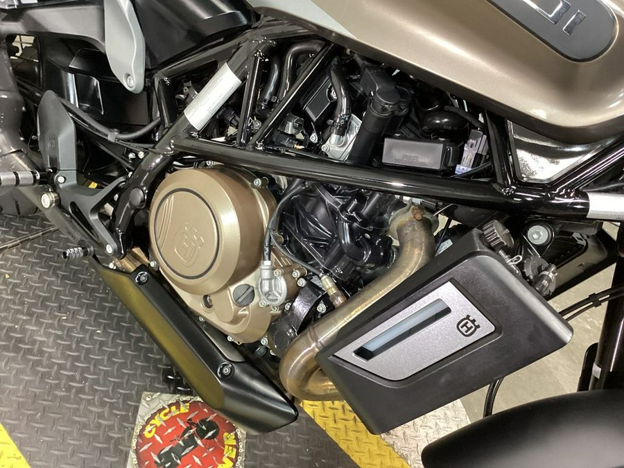 2020 Husqvarna® Svartpilen 701