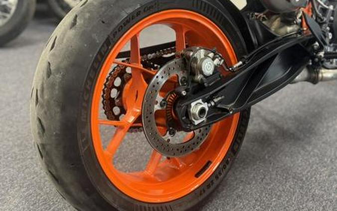 2021 KTM #890DUKER - UKT6480