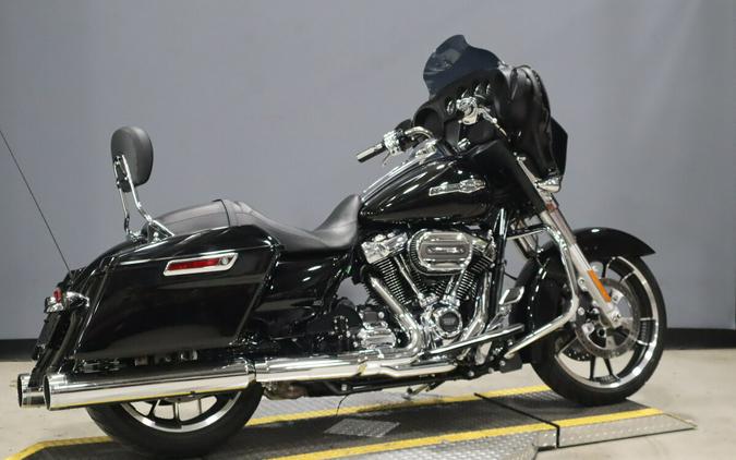 2022 Harley-Davidson Street Glide Vivid Black