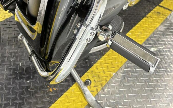 2010 Harley-Davidson® Electra Glide® Ultra Classic® Vivid Black