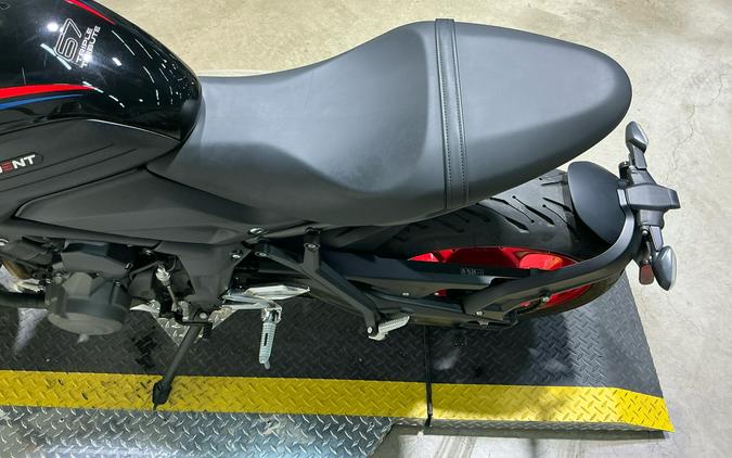 2026 Triumph Trident 660 Triple Tribute Edition