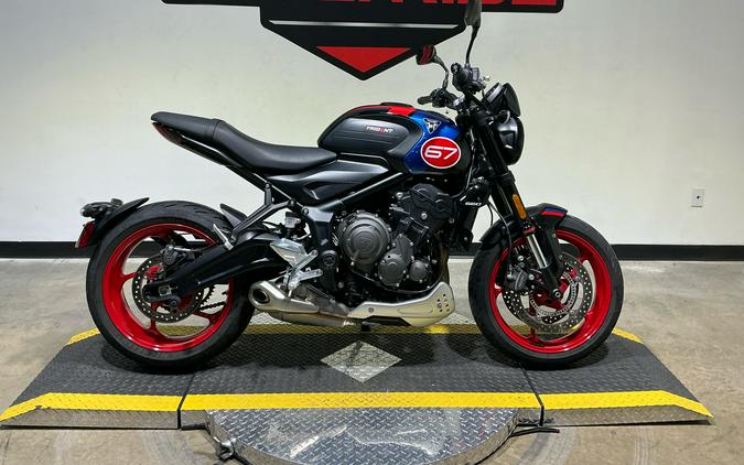 2026 Triumph Trident 660 Triple Tribute Edition
