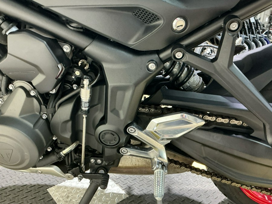 2026 Triumph Trident 660 Triple Tribute Edition