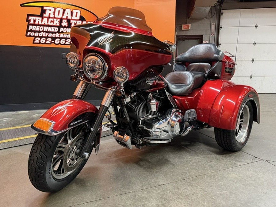 2012 Harley-Davidson Trike FLHTCUTG - Tri Glide Ultra Classic