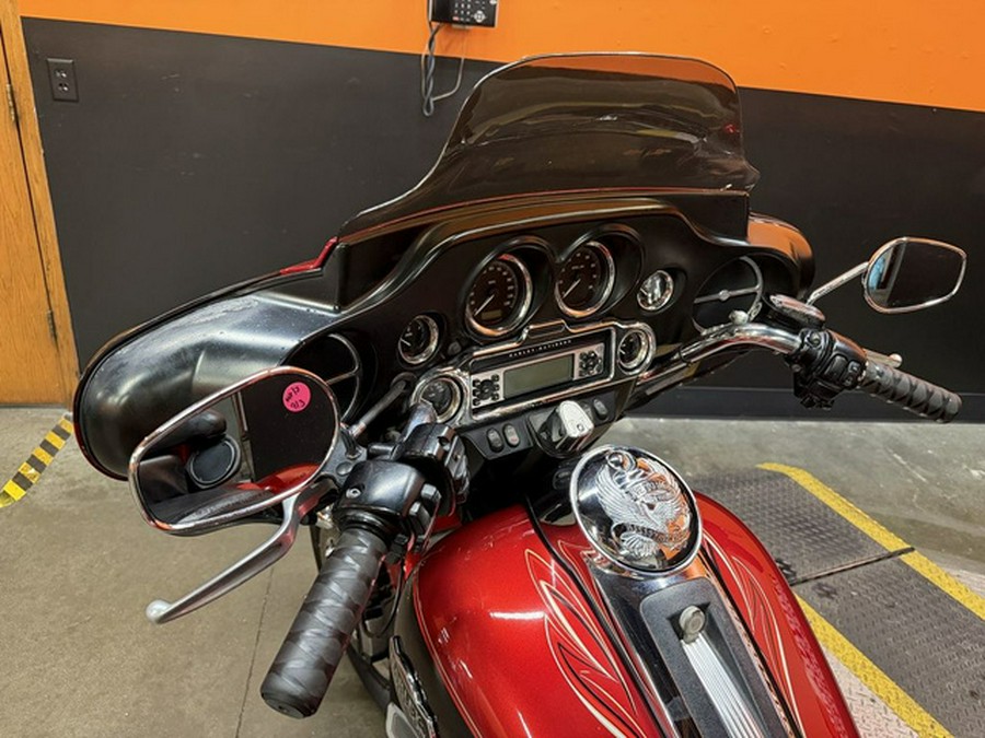 2012 Harley-Davidson Trike FLHTCUTG - Tri Glide Ultra Classic