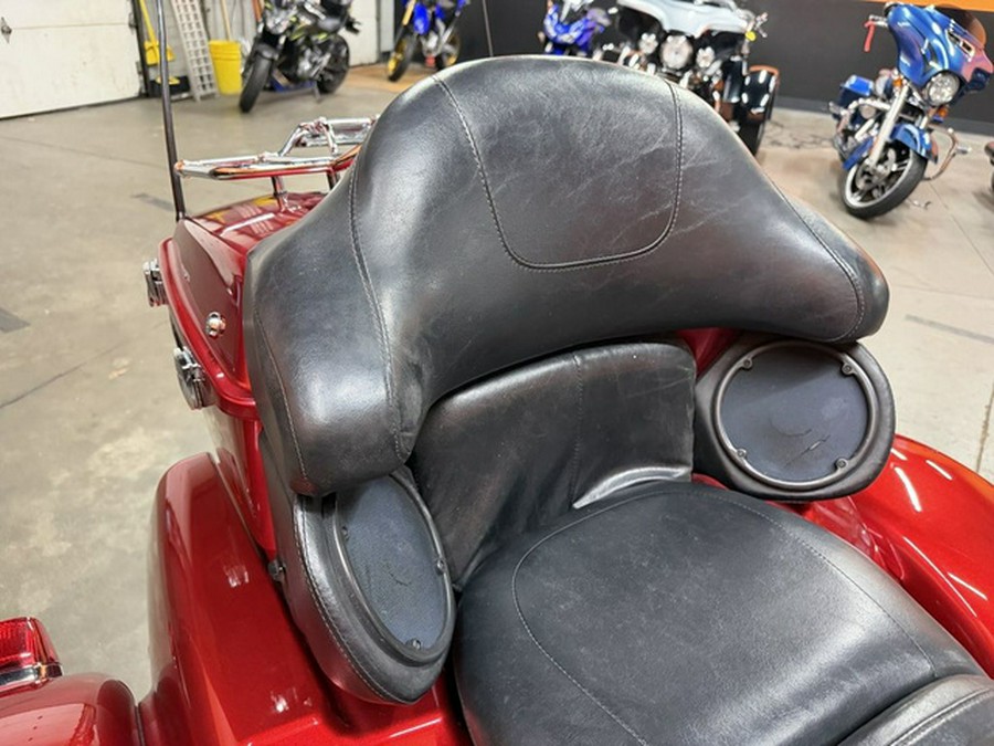 2012 Harley-Davidson Trike FLHTCUTG - Tri Glide Ultra Classic